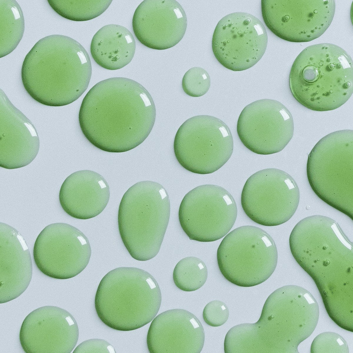 Eco by Sonya Serum of Clear texture droplets